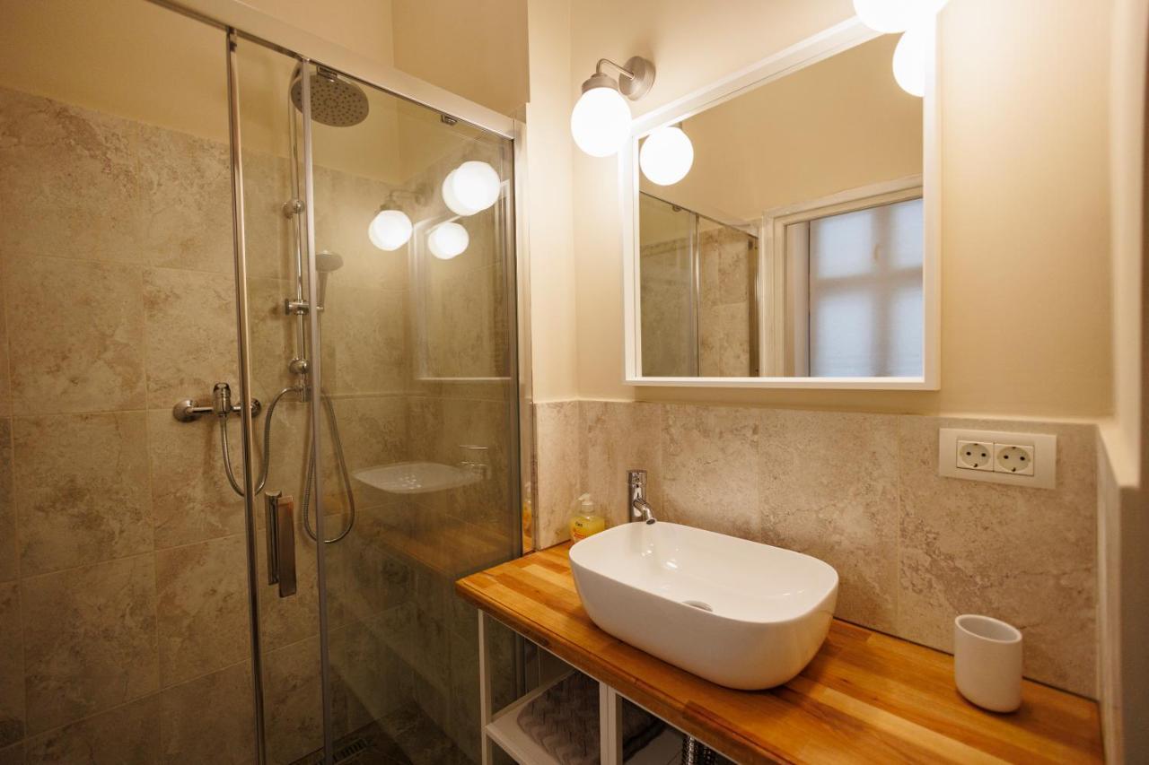 Jolie Flat In The Heart Of The City Timişoara Eksteriør bilde