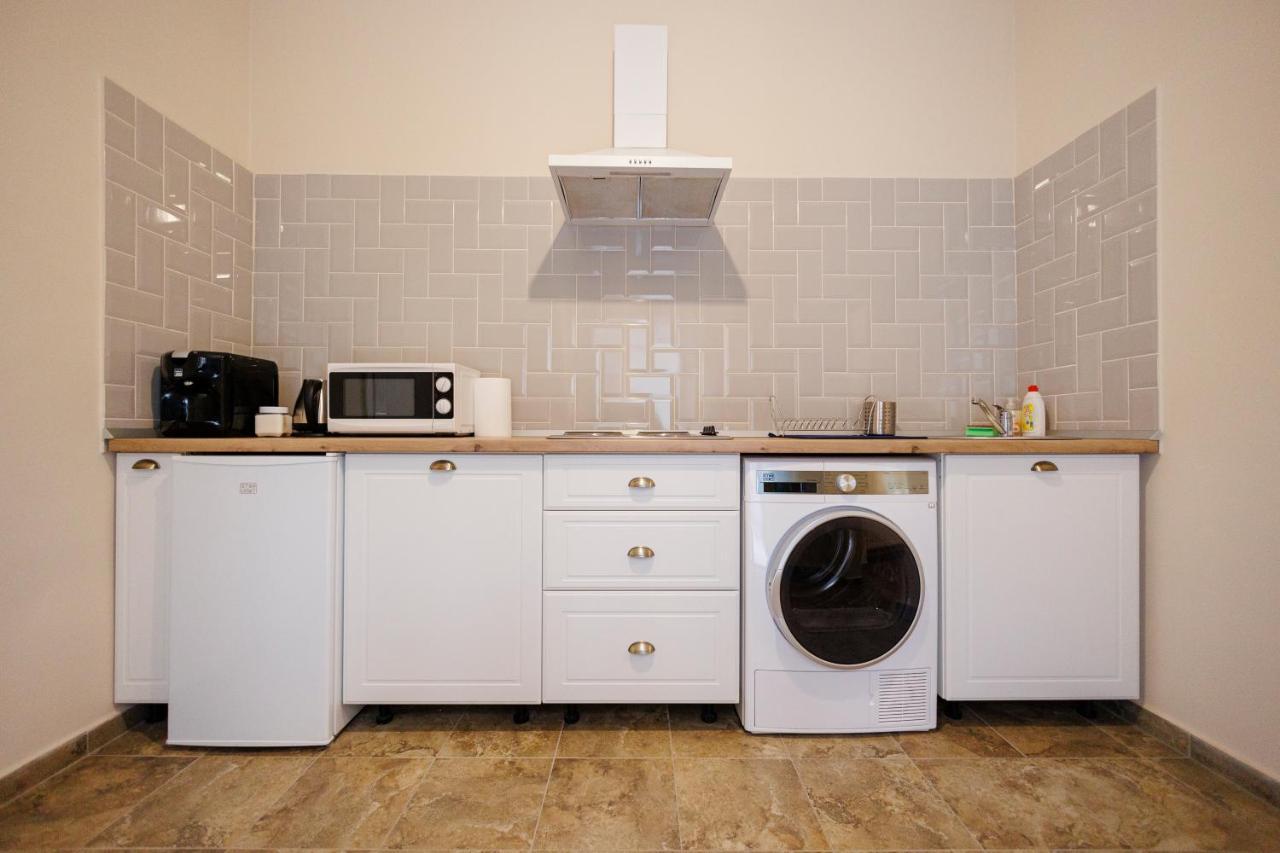 Jolie Flat In The Heart Of The City Timişoara Eksteriør bilde